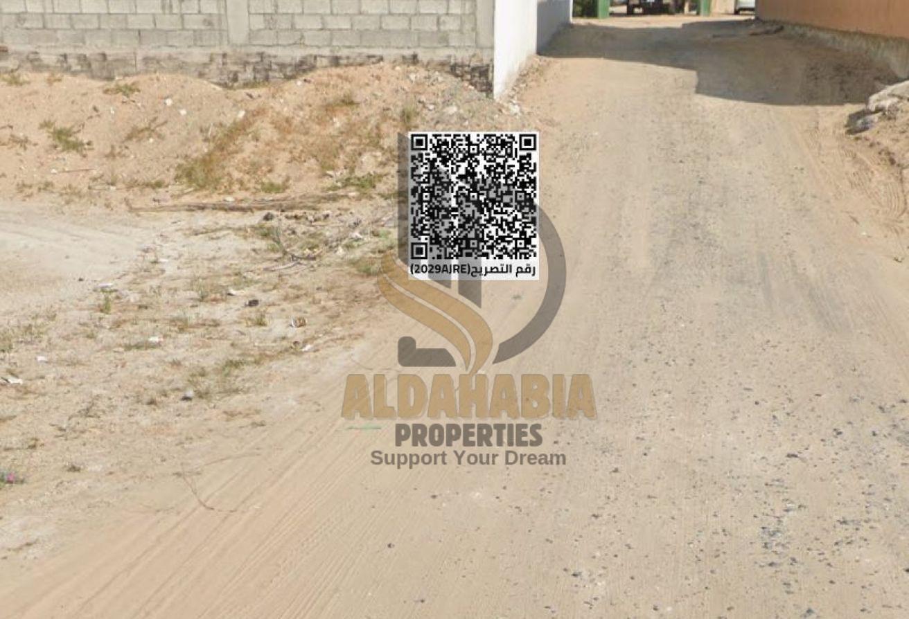Residential & Commercial Land in Rawda 2
