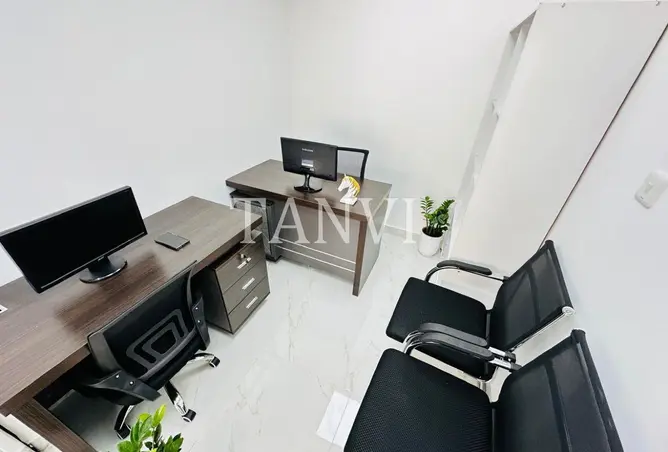 156933001 - Property Image 3