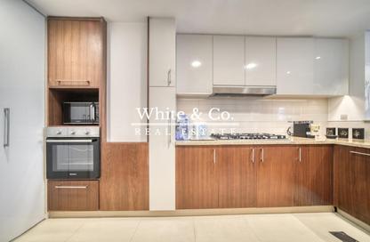Apartment - 3 Bedrooms - 4 Bathrooms for rent in Burj Vista 1 - Burj Vista - Downtown Dubai - Dubai