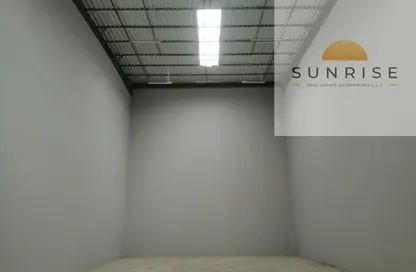 Warehouse - Studio for rent in Umm Al Thuoob - Umm Al Quwain Warehouse - Studio for rent in Umm Al Thuoob - Umm Al Quwain
