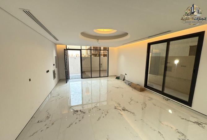 104257427 - Property Image 3