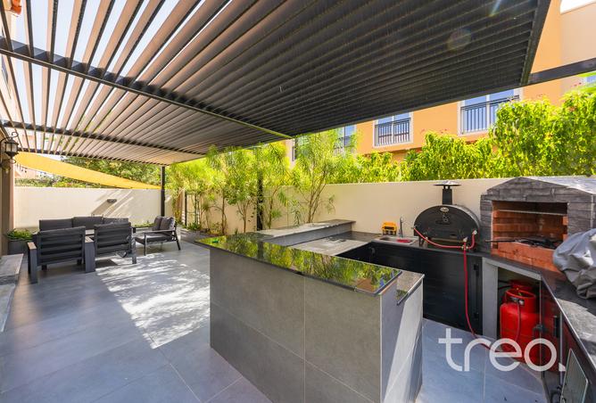 136539202 - Property Image 2