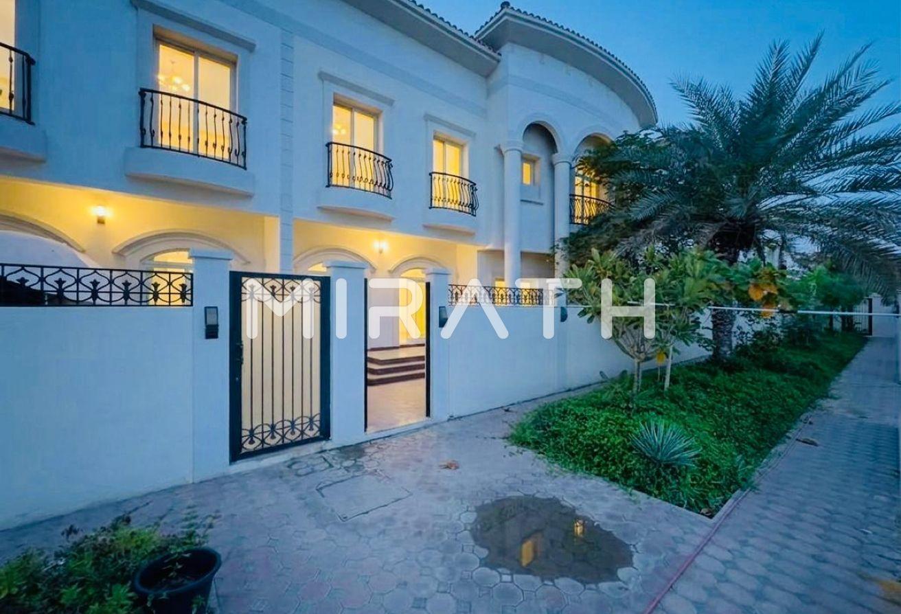 FULLY UPGRADED CORNAR VILLA READY TO MOVE photo 3