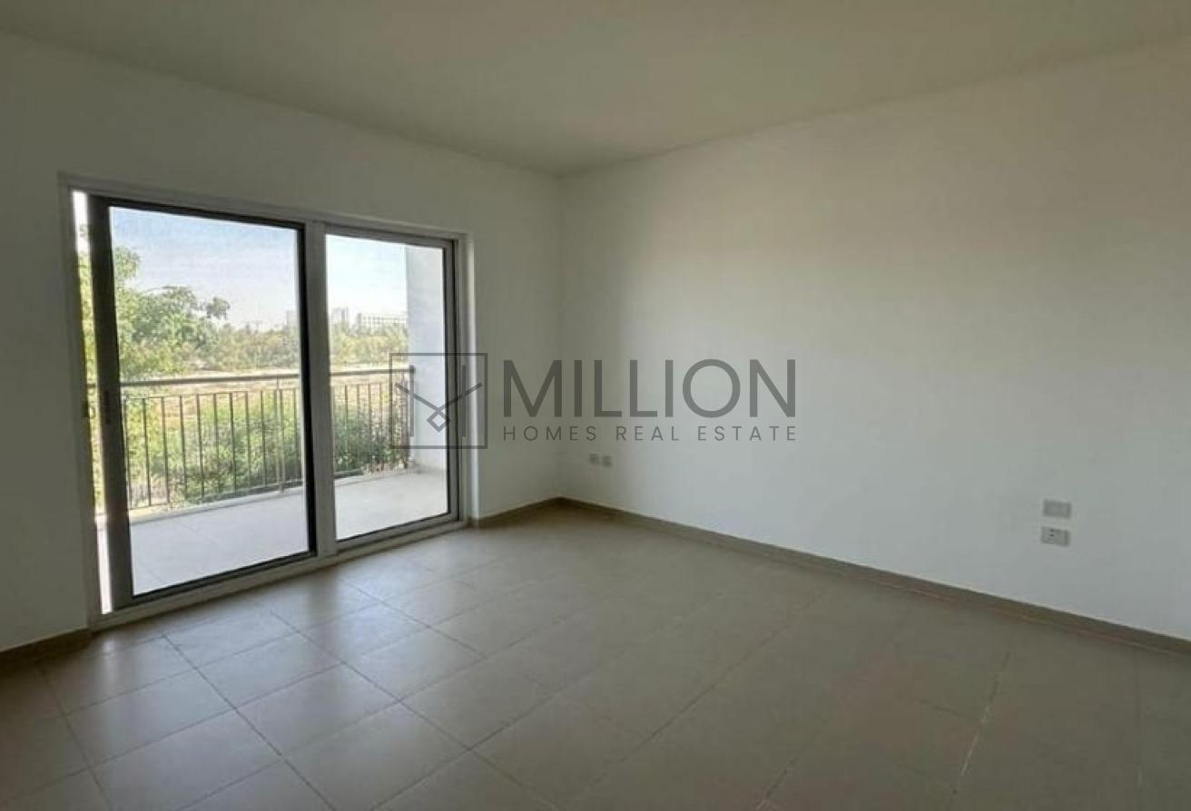 Spacious Layout | Best Deal | Gated Community photo 2