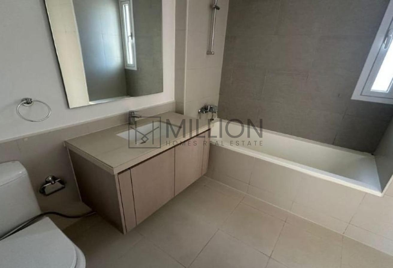 Spacious Layout | Best Deal | Gated Community photo 10
