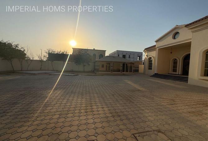 72311459 - Property Image 3