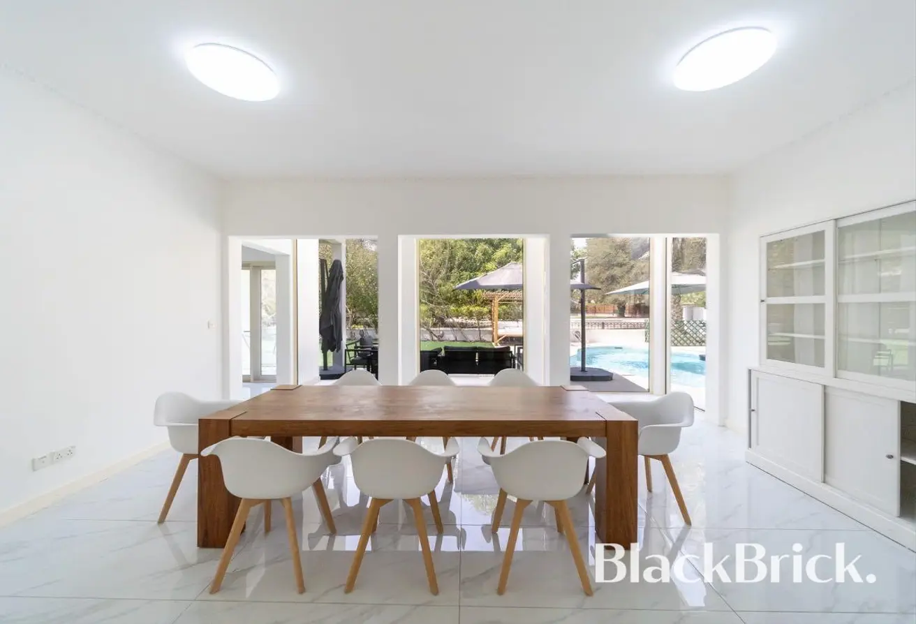 164593898 - Property Main Image