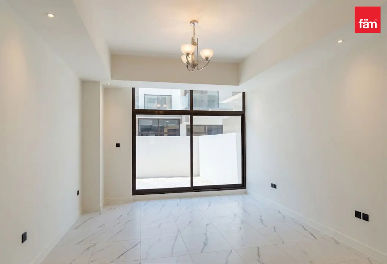 153743236 - Property Main Image