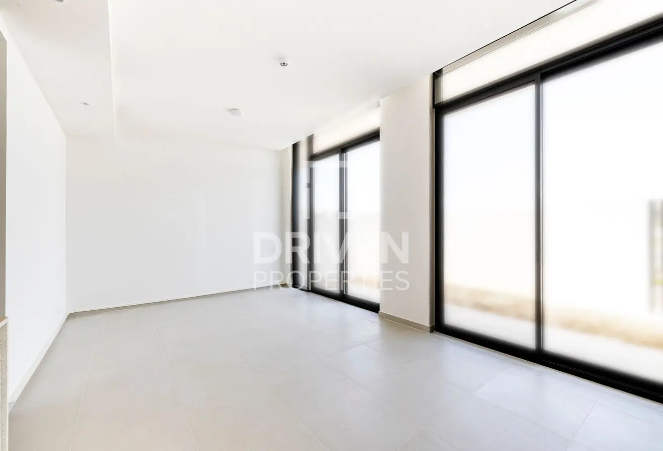 165028427 - Property Main Image
