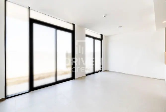 165028427 - Property Image 2
