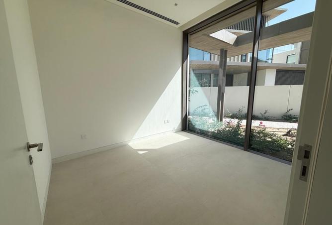 131565711 - Property Image 3
