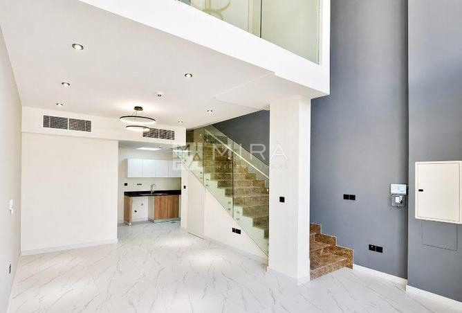 105990482 - Property Image 2