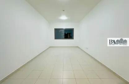 Apartment - Studio - 1 Bathroom for rent in Bayt Al Muteena 01 - Al Muteena - Deira - Dubai