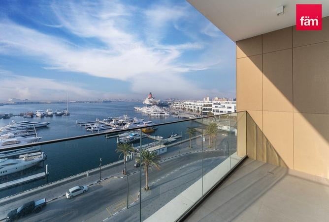 Full Marina and Yacht Views | Large Unit Plus Maid