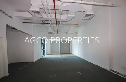 Office Space - Studio - 1 Bathroom for sale in SOL Bay - Business Bay - Dubai