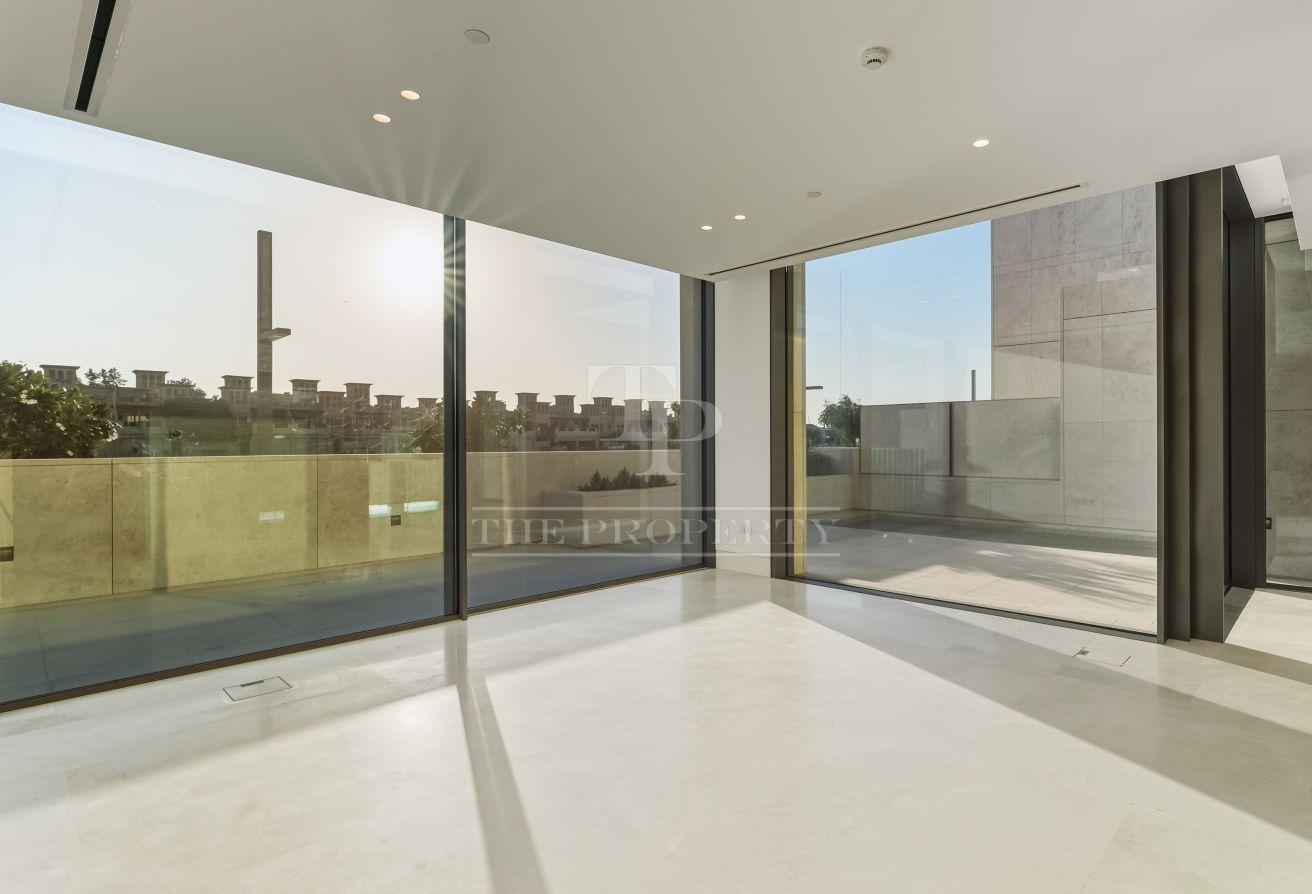 Exclusive | Renovated & Furnished | Private Pool photo 4