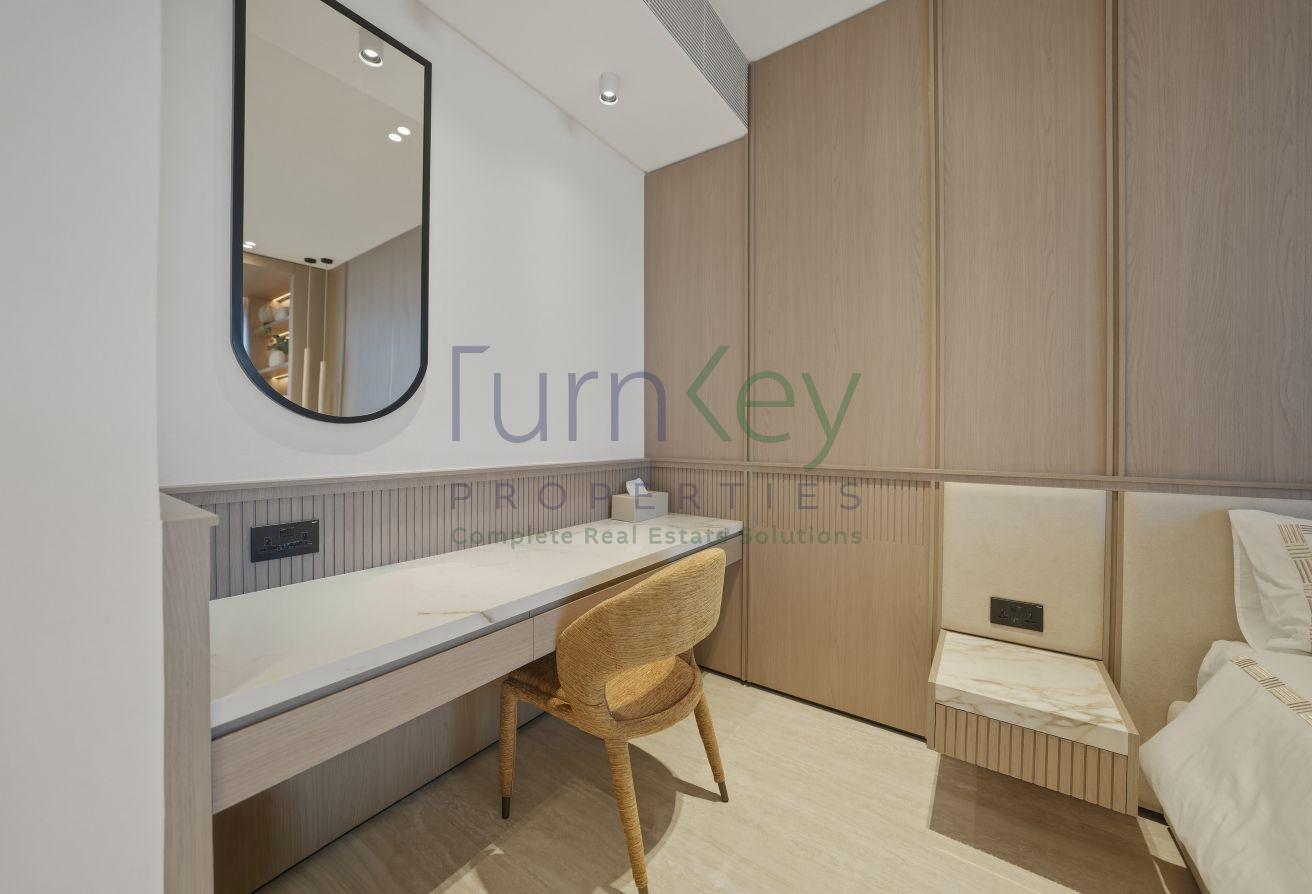 1 OF 1 HIGH END RENOVATED 2 BED APARTMENT photo 18