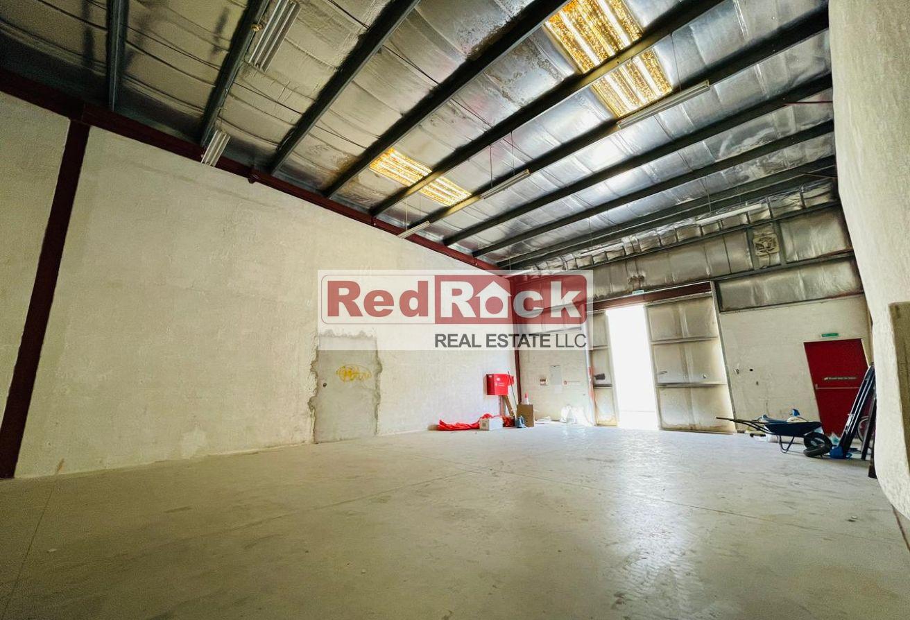 Exclusive 3150 Sqft Fully Insulated Warehouse
