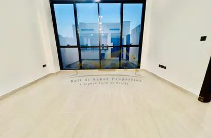 Apartment - 1 Bedroom - 2 Bathrooms for rent in Jumeirah Garden City - Al Satwa - Dubai