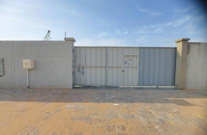 مستودع - استوديو - 1 حمام للايجار في السجع إس - الصجعة - الشارقة