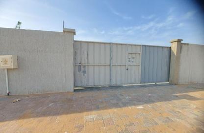 مستودع - استوديو - 1 حمام للايجار في السجع إس - الصجعة - الشارقة