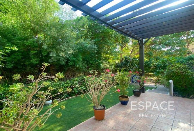 72721143 - Property Image 2