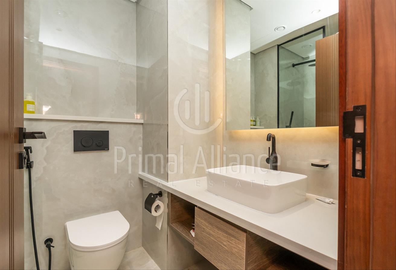Exclusive | Brand New Furnished 1BR | Pool and Skyline View photo 15