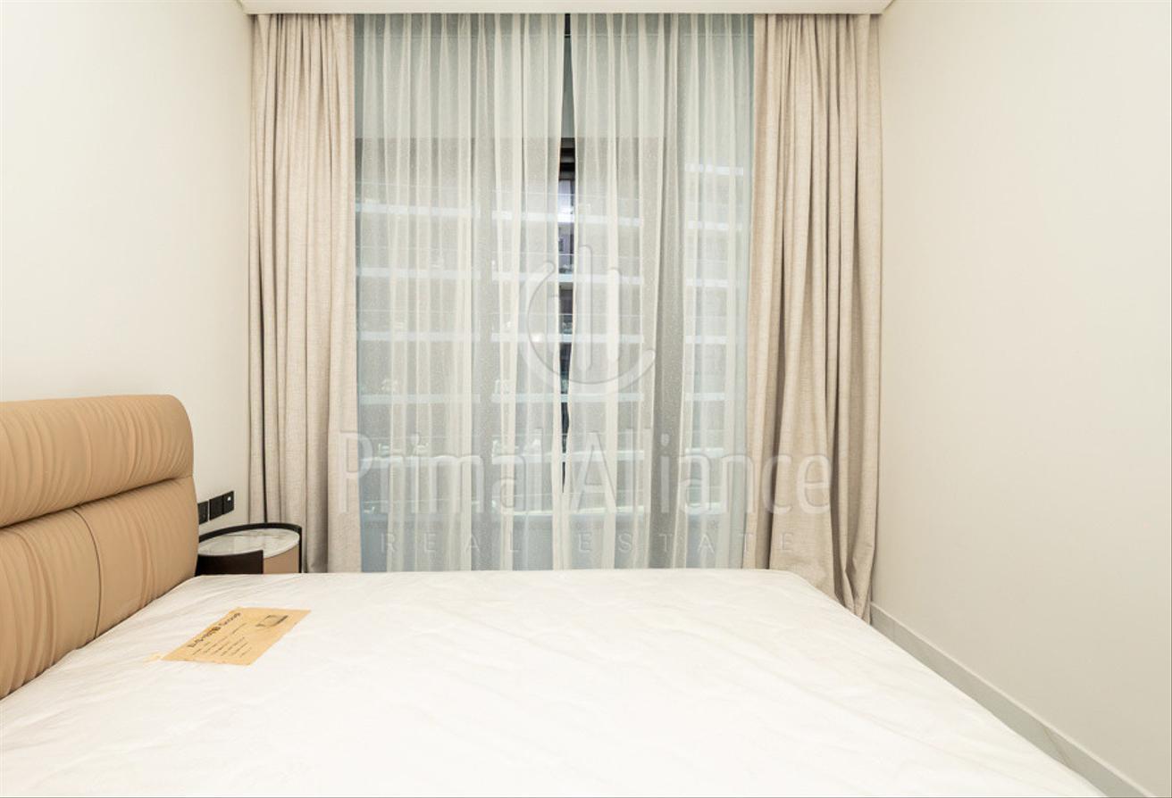Exclusive | Brand New Furnished 1BR | Pool and Skyline View photo 13