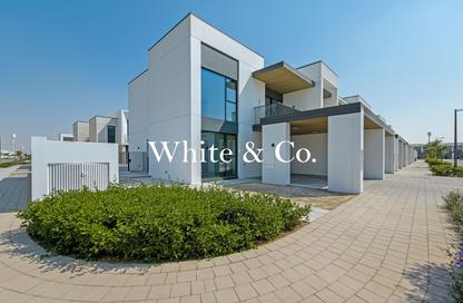 Townhouse - 4 - 4 for sale in May - Arabian Ranches 3 - Dubai Townhouse - 4 - 4 for sale in May - Arabian Ranches 3 - Dubai