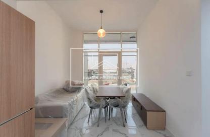 Apartment - 1 Bedroom - 2 Bathrooms for rent in Oasis 2 - Oasis Residences - Masdar City - Abu Dhabi