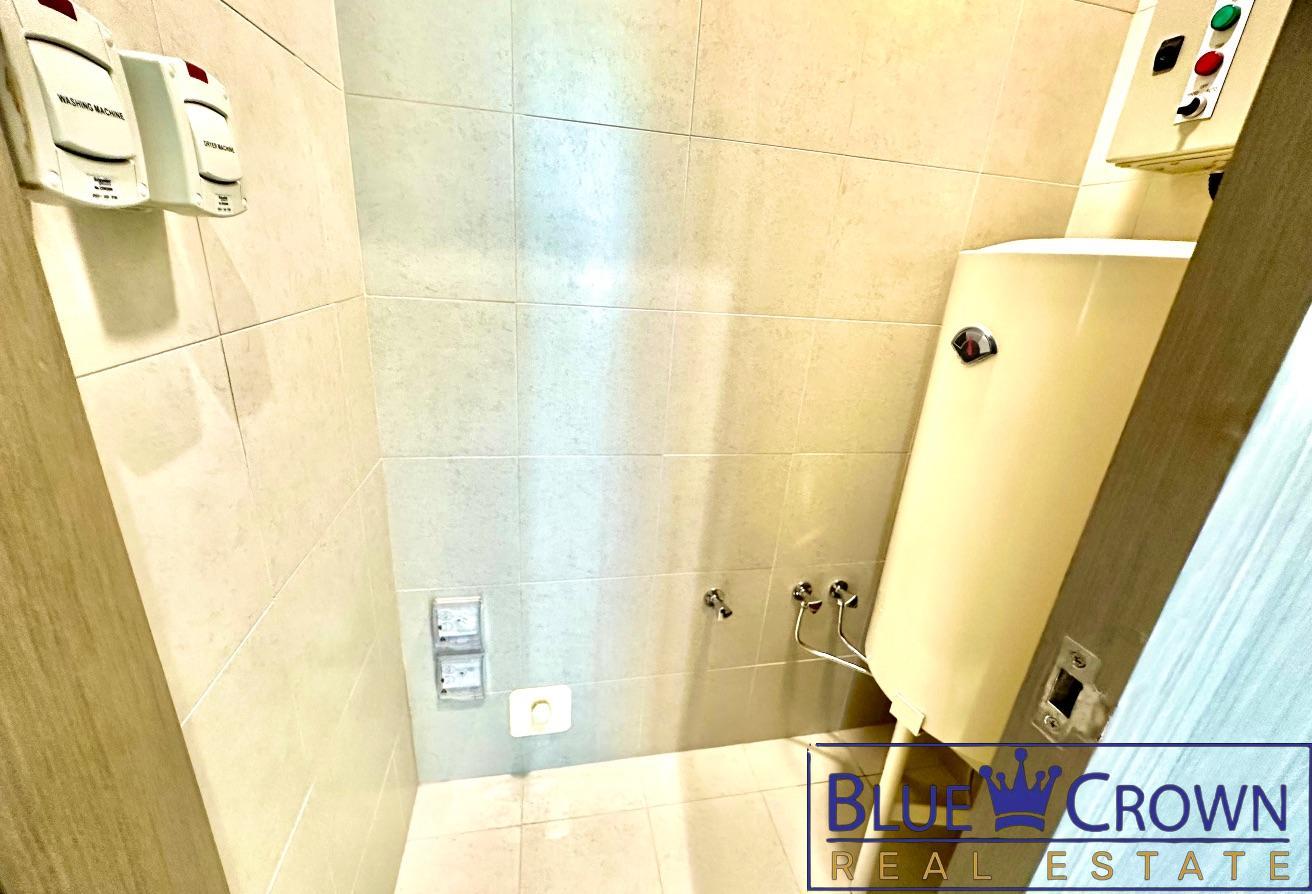 CORNER BEST 1BED SKY LINE VIEW photo 11