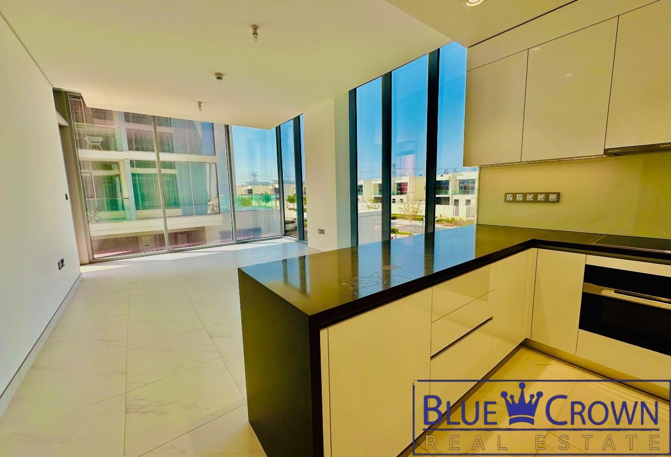 CORNER BEST 1BED SKY LINE VIEW photo 4