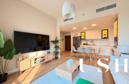 Apartment - 2 - 2 for sale in Hayat Boulevard 2A - Hayat Boulevard 2 - Hayat Boulevard - Town Square - Dubai