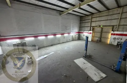 Warehouse - Studio - 3 Bathrooms for rent in Industrial Area 2 - Sharjah Industrial Area - Sharjah