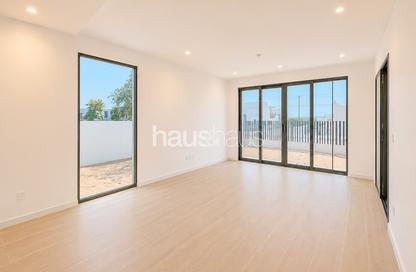Townhouse - 4 - 5 for sale in Jebel Ali Village Townhouses - Jebel Ali Village - Jebel Ali - Dubai