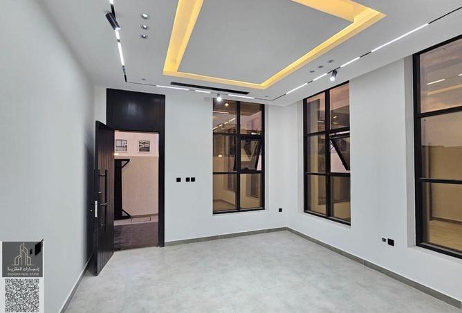 53597704 - صورة العقار 2