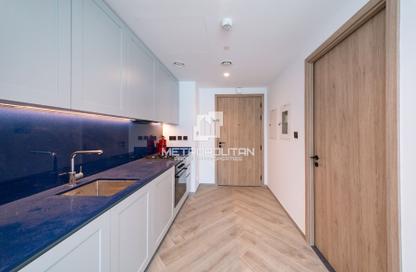 Apartment - Studio - 1 for rent in Peninsula Two - Peninsula - Business Bay - Dubai