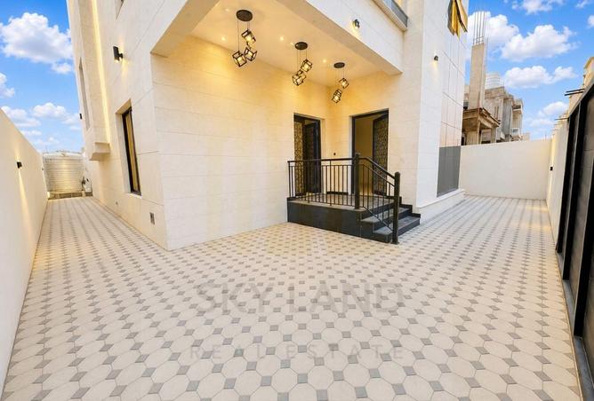 135618217 - Property Image 3
