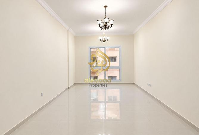 2 BR Apartment in Al Qusais with Parking photo 3
