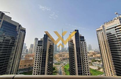 Apartment - 3 Bedrooms - 4 Bathrooms for sale in Elite Downtown Residence - Downtown Dubai - Dubai