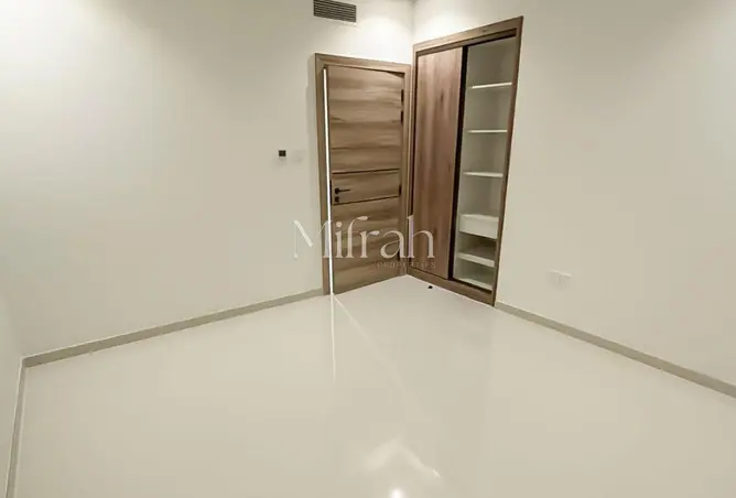 155525807 - صورة العقار 3