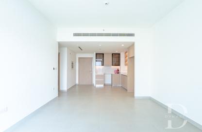 Apartment - 2 - 2 for rent in Golf Heights - The Views - Dubai
