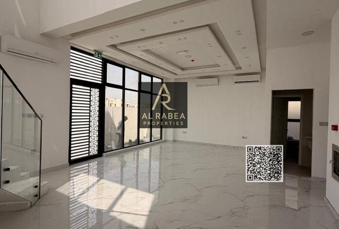 64040204 - Property Image 3