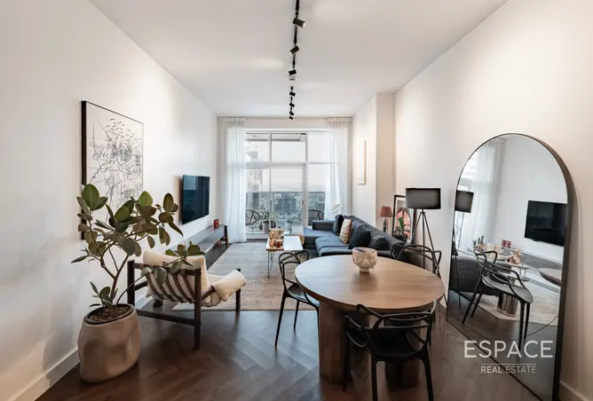 151351373 - Property Image 2