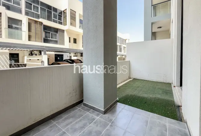 156002573 - Property Image 2
