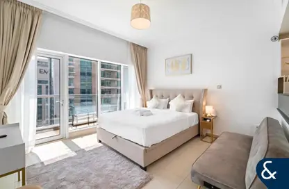 Apartment - Studio - 1 Bathroom for rent in Burj Al Nujoom - Downtown Dubai - Dubai