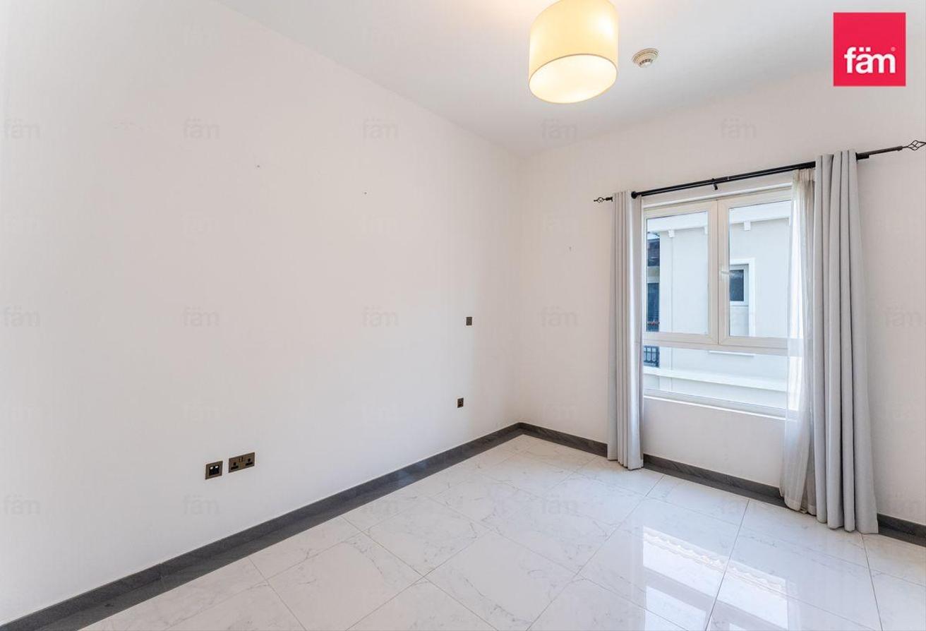 Stand Alone, Polo View, Vacant 1 Month Free photo 5