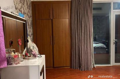 Apartment - 3 - 5 for sale in Al Dana Tower - Al Majaz 3 - Al Majaz - Sharjah