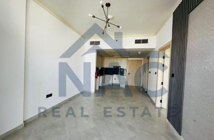 شقة - غرفة نوم - 2 حمامات للايجار في بن غاطي افنيو - الجداف - دبي شقة - غرفة نوم - 2 حمامات للايجار في بن غاطي افنيو - الجداف - دبي