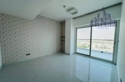 Apartment - 3 Bedrooms - 3 Bathrooms for rent in Arabian Gate - Dubai Silicon Oasis - Dubai